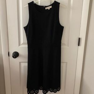 Loft Eyelet Hem Dress, black. Size 6
